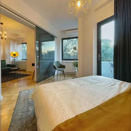 Sunset-cismigiu Gardens *