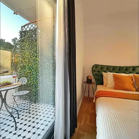 Sunset-cismigiu Gardens Apartment