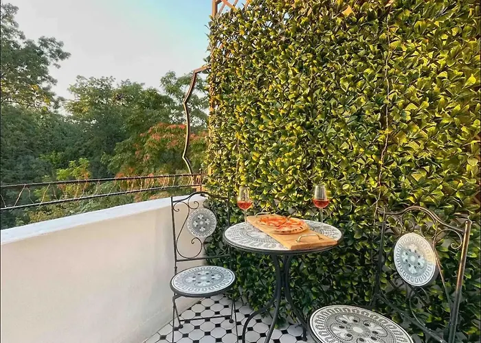 Sunset-cismigiu Gardens *